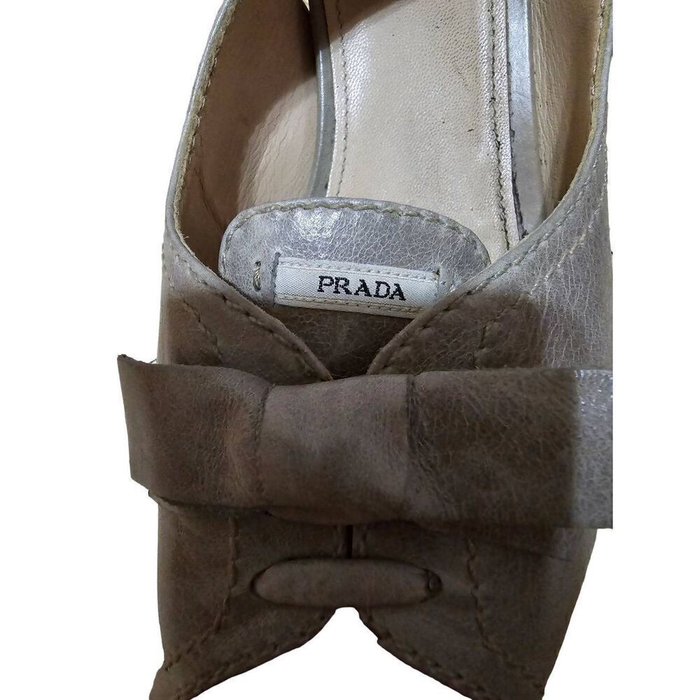 Prada Leather Bow Accents Slingback Pumps - Picture 6 of 7